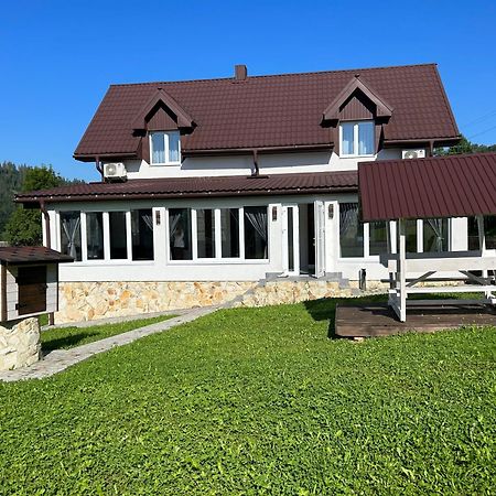 Котедж Смерекова Хата- Пилипець Kelechin Bagian luar foto